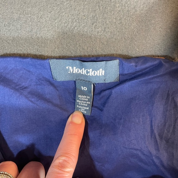 Peach Button-Down Dress - Picture 4 of 7